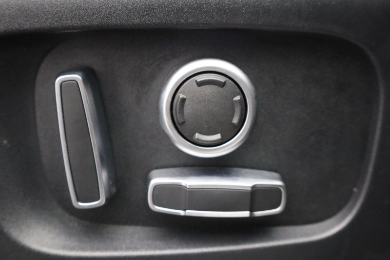 2021 (21) LAND ROVER RANGE ROVER EVOQUE 2.0 D165 R-Dynamic 5dr Auto 5171727