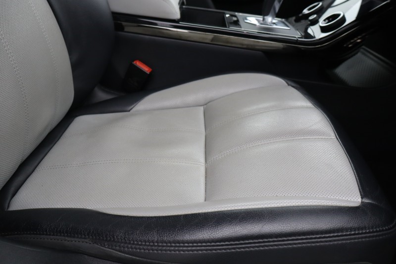 2021 (21) LAND ROVER RANGE ROVER EVOQUE 2.0 D165 R-Dynamic 5dr Auto 5171708