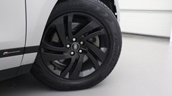 2021 (21) LAND ROVER RANGE ROVER EVOQUE 2.0 D165 R-Dynamic 5dr Auto 5171680