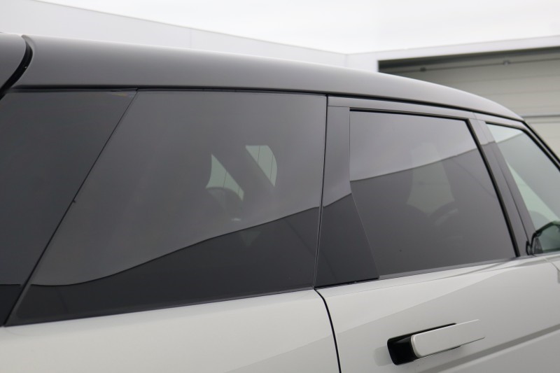 2021 (21) LAND ROVER RANGE ROVER EVOQUE 2.0 D165 R-Dynamic 5dr Auto 5171673