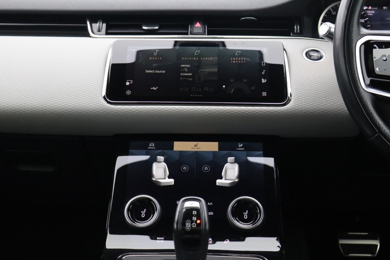 2021 (21) LAND ROVER RANGE ROVER EVOQUE 2.0 D165 R-Dynamic 5dr Auto 5171692