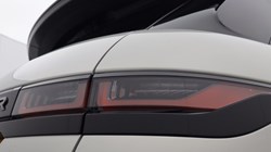 2021 (21) LAND ROVER RANGE ROVER EVOQUE 2.0 D165 R-Dynamic 5dr Auto 5171672