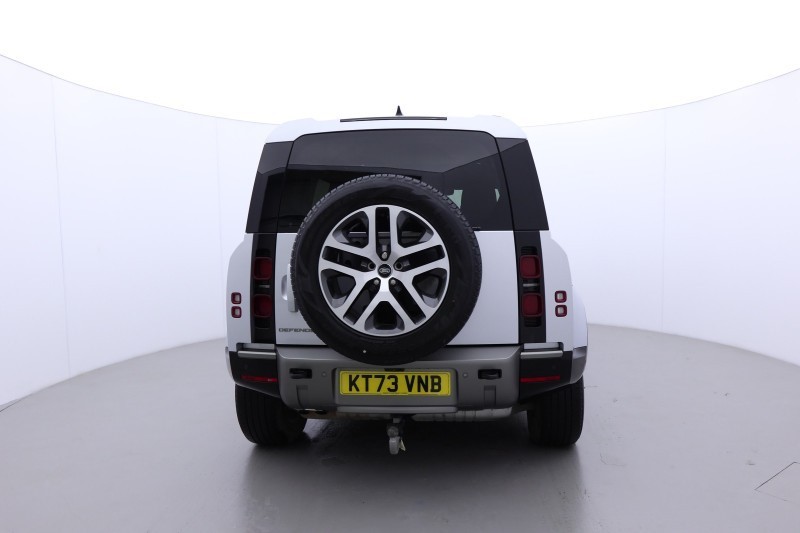 2023 (73) LAND ROVER DEFENDER 3.0 D300 X-Dynamic SE 110 5dr Auto [7 Seat] 5148040