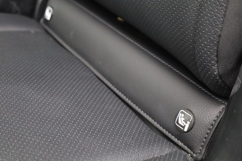 2023 (73) LAND ROVER DEFENDER 3.0 D300 X-Dynamic SE 110 5dr Auto [7 Seat] 5148060