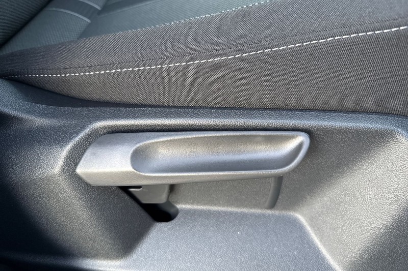  VOLKSWAGEN T-ROC 1.5 TSI Match 5dr 4914560