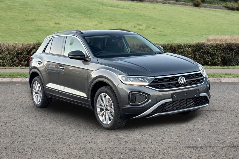  VOLKSWAGEN T-ROC 1.5 TSI Match 5dr