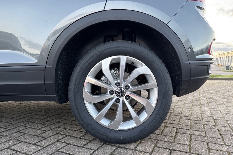  VOLKSWAGEN T-ROC 1.5 TSI Match 5dr 4914554