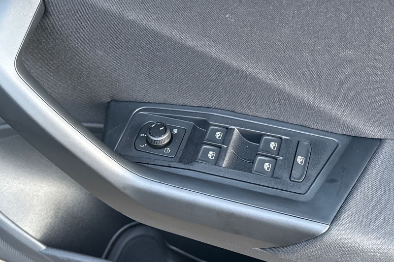  VOLKSWAGEN T-ROC 1.5 TSI Match 5dr 4914559