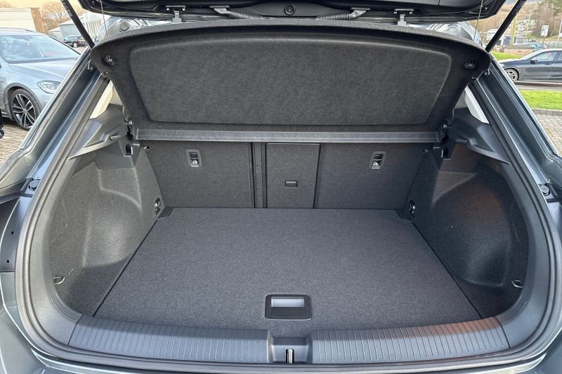  VOLKSWAGEN T-ROC 1.5 TSI Match 5dr 4914576