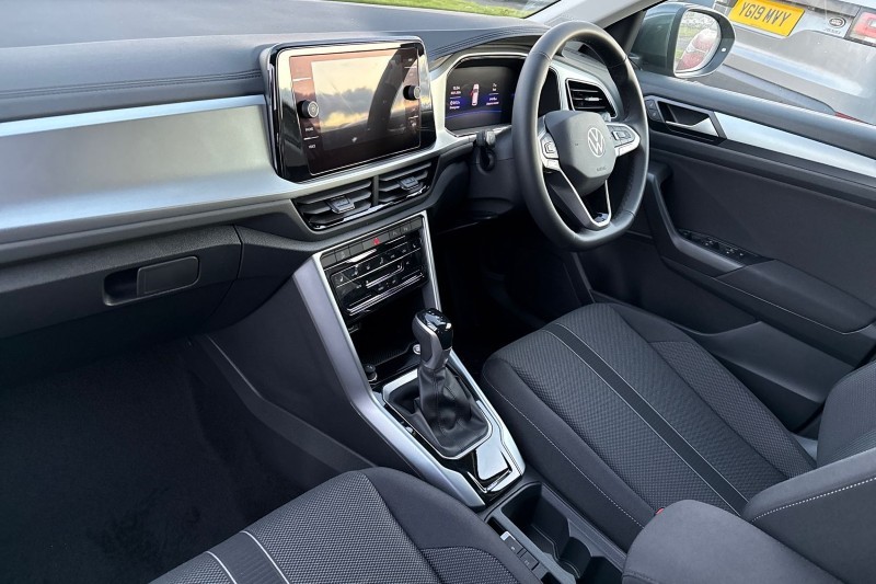  VOLKSWAGEN T-ROC 1.5 TSI Match 5dr 4914575