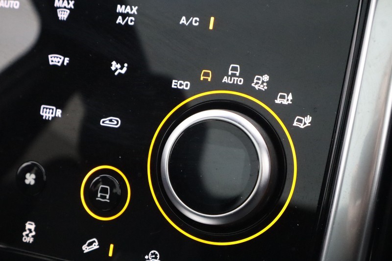 2020 (70) LAND ROVER DISCOVERY SPORT 2.0 D180 R-Dynamic S 5dr Auto 5205192