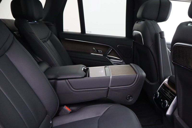 2024 (24) LAND ROVER RANGE ROVER 3.0 P400 Autobiography 4dr Auto 5174644