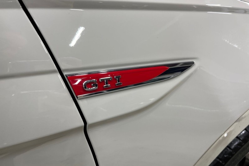  VOLKSWAGEN POLO 2.0 TSI GTI 5dr DSG 4890104