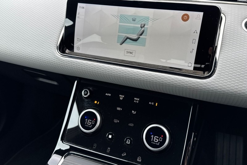 2022 (72) LAND ROVER RANGE ROVER EVOQUE 2.0 D200 Evoque Edition 5dr Auto 5270099