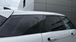 2022 (72) LAND ROVER RANGE ROVER EVOQUE 2.0 D200 Evoque Edition 5dr Auto 5270117