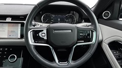 2022 (72) LAND ROVER RANGE ROVER EVOQUE 2.0 D200 Evoque Edition 5dr Auto 5270084