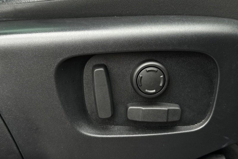 2022 (72) LAND ROVER RANGE ROVER EVOQUE 2.0 D200 Evoque Edition 5dr Auto 5270093