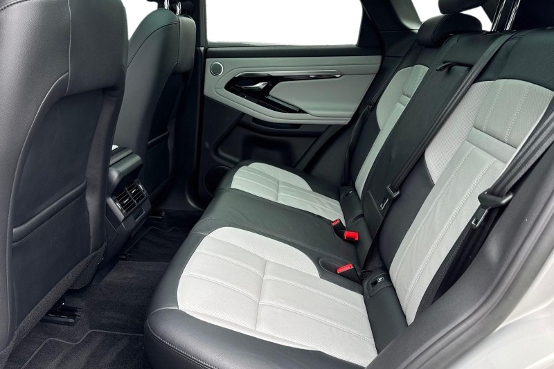 2022 (72) LAND ROVER RANGE ROVER EVOQUE 2.0 D200 Evoque Edition 5dr Auto 5270073