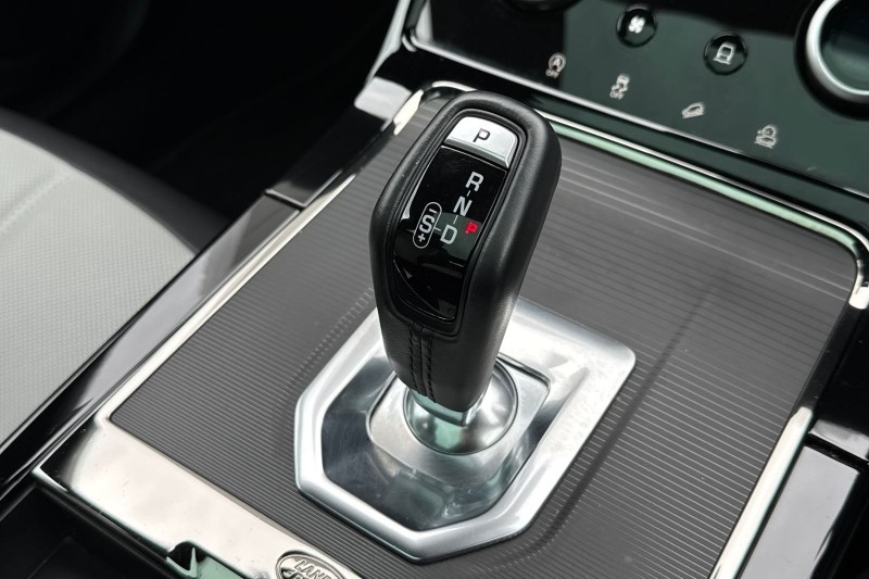 2022 (72) LAND ROVER RANGE ROVER EVOQUE 2.0 D200 Evoque Edition 5dr Auto 5270082