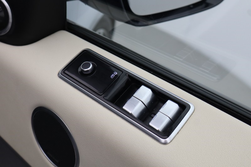 2021 (21) Range Rover Sport 3.0 D300 HSE Silver 5dr Auto 5200447