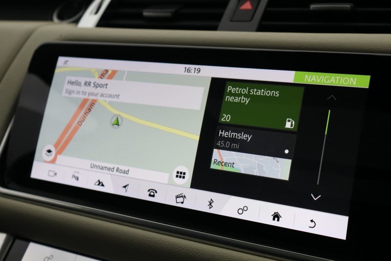 2021 (21) Range Rover Sport 3.0 D300 HSE Silver 5dr Auto 5200455