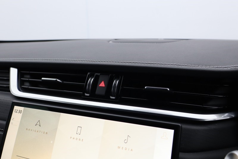 2021 (21) JAGUAR F-PACE 2.0 D200 R-Dynamic HSE 5dr Auto AWD 5230695