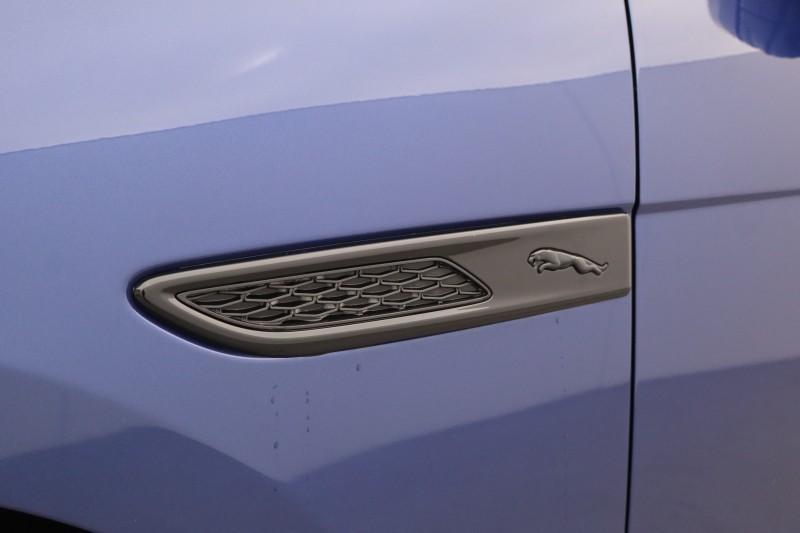 2021 (21) JAGUAR F-PACE 2.0 D200 R-Dynamic HSE 5dr Auto AWD 5230661