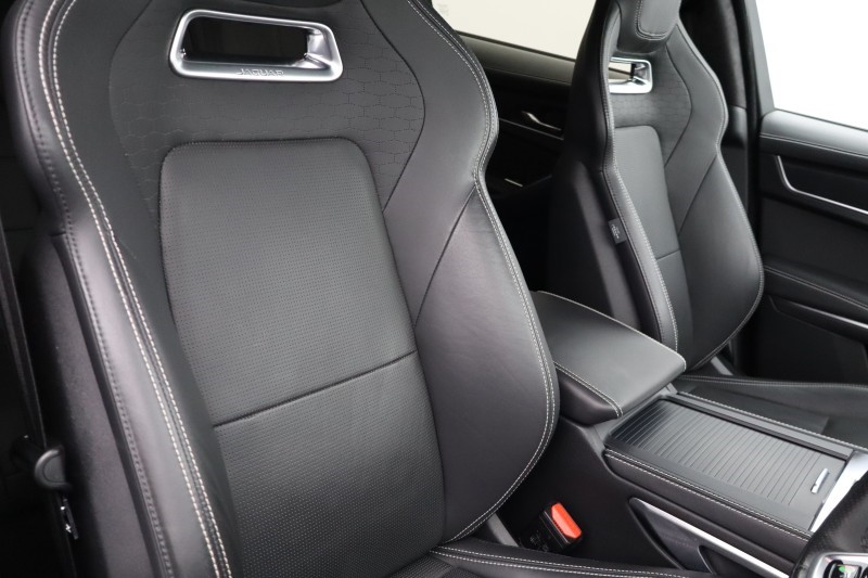 2021 (21) JAGUAR F-PACE 2.0 D200 R-Dynamic HSE 5dr Auto AWD 5230683