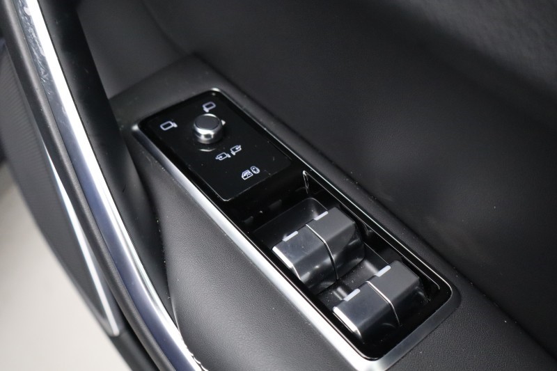 2021 (21) JAGUAR F-PACE 2.0 D200 R-Dynamic HSE 5dr Auto AWD 5230680