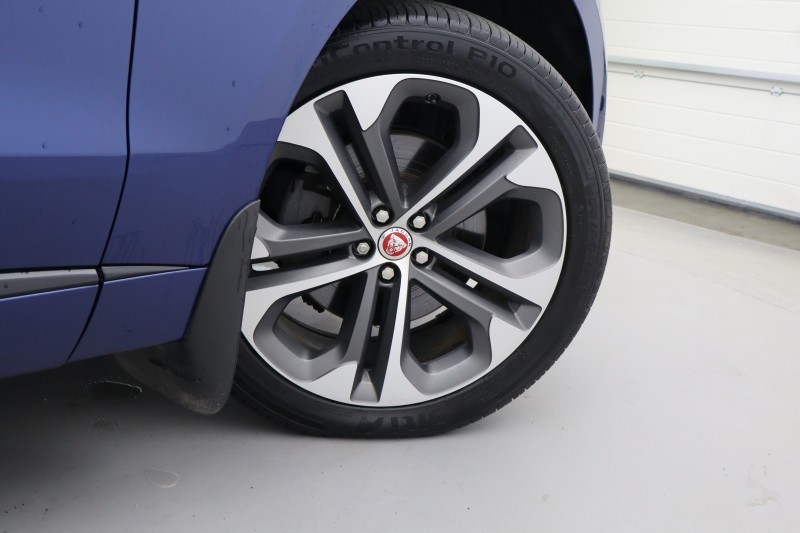 2021 (21) JAGUAR F-PACE 2.0 D200 R-Dynamic HSE 5dr Auto AWD 5230678