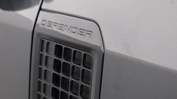 2023 (23) LAND ROVER DEFENDER 3.0 D250 X-Dynamic HSE 110 5dr Auto 5183678