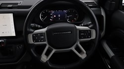 2023 (23) LAND ROVER DEFENDER 3.0 D250 X-Dynamic HSE 110 5dr Auto 5183701