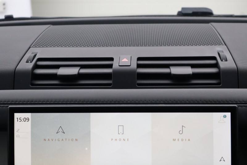 2023 (23) LAND ROVER DEFENDER 3.0 D250 X-Dynamic HSE 110 5dr Auto 5183713