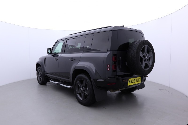 2023 (23) LAND ROVER DEFENDER 3.0 D250 X-Dynamic HSE 110 5dr Auto 5183674