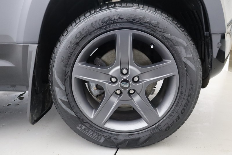 2023 (23) LAND ROVER DEFENDER 3.0 D250 X-Dynamic HSE 110 5dr Auto 5183694