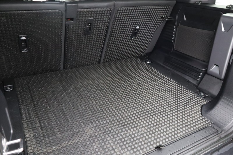 2023 (23) LAND ROVER DEFENDER 3.0 D250 X-Dynamic HSE 110 5dr Auto 5183688