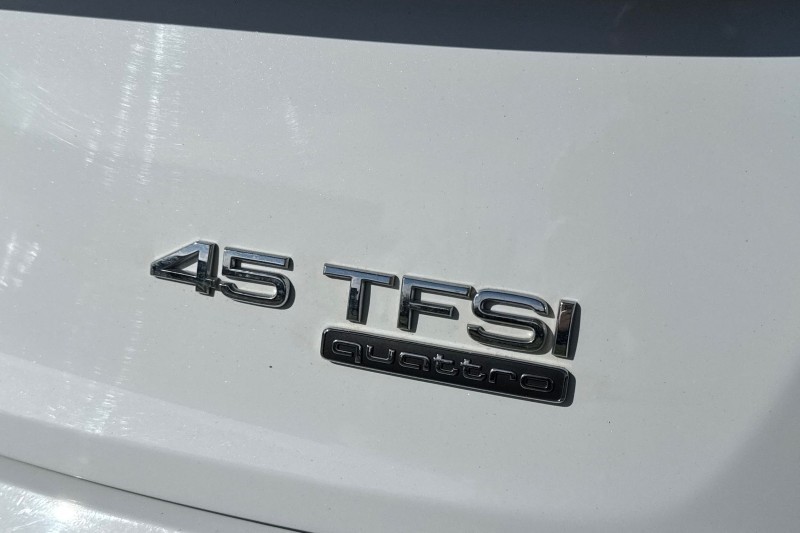 2022 (72) AUDI Q5 45 TFSI Quattro S Line 5dr S Tronic 5263222