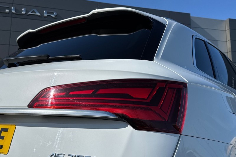 2022 (72) AUDI Q5 45 TFSI Quattro S Line 5dr S Tronic 5263223