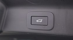 2024 (24) JAGUAR F-PACE 2.0 D200 R-Dynamic SE Black 5dr Auto AWD 5199332