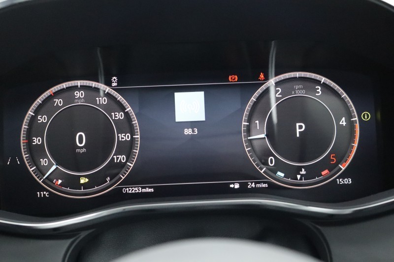 2024 (24) JAGUAR F-PACE 2.0 D200 R-Dynamic SE Black 5dr Auto AWD 5199366