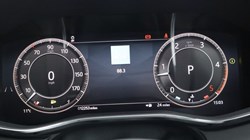 2024 (24) JAGUAR F-PACE 2.0 D200 R-Dynamic SE Black 5dr Auto AWD 5199366