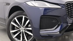 2024 (24) JAGUAR F-PACE 2.0 D200 R-Dynamic SE Black 5dr Auto AWD 5199333