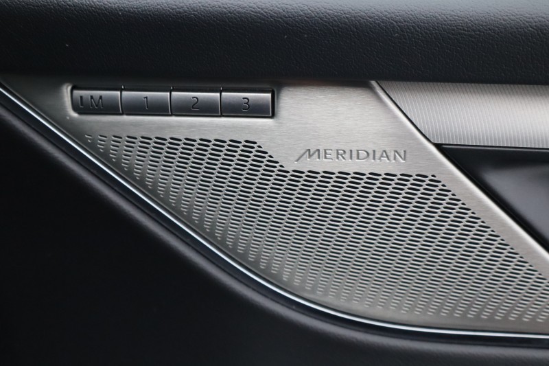 2024 (24) JAGUAR F-PACE 2.0 D200 R-Dynamic SE Black 5dr Auto AWD 5199357