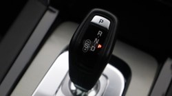 2021 (21) LAND ROVER DISCOVERY SPORT 2.0 D200 R-Dynamic HSE 5dr Auto 5188843