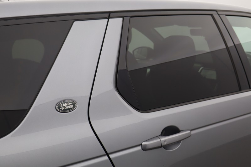 2021 (21) LAND ROVER DISCOVERY SPORT 2.0 D200 R-Dynamic HSE 5dr Auto 5188819