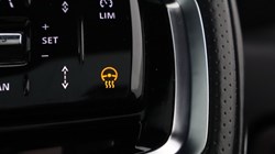 2021 (21) LAND ROVER DISCOVERY SPORT 2.0 D200 R-Dynamic HSE 5dr Auto 5188868