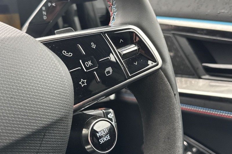 2024 (74) RENAULT RAFALE E-Tech FHEV Iconic Esprit Alpine 5dr Auto 4C 5217497