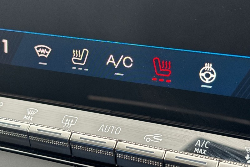 2024 (74) RENAULT RAFALE E-Tech FHEV Iconic Esprit Alpine 5dr Auto 4C 5217502