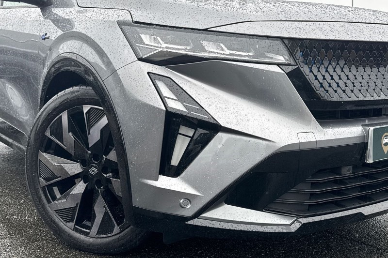 2024 (74) RENAULT RAFALE E-Tech FHEV Iconic Esprit Alpine 5dr Auto 4C 5217509