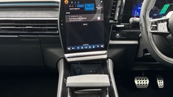 2024 (74) RENAULT RAFALE E-Tech FHEV Iconic Esprit Alpine 5dr Auto 4C 5217482